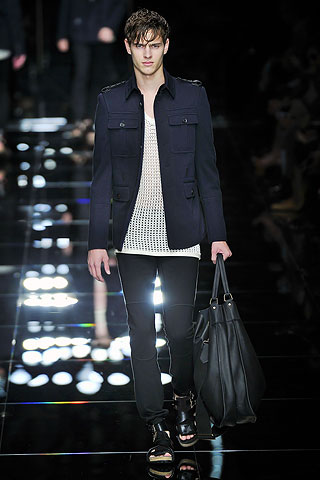 Burberry Prorsum / - 2011